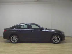 Schwarz Gebraucht 2023 BMW 320 Sport Line Limousine | 27.980 € (Superpreis)