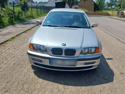 Silber Gebraucht 1999 BMW 320 Limousine | 3.699 €