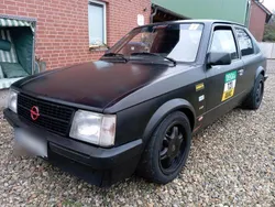 Schwarz Gebraucht 1981 Opel Kadett Kleinwagen | 5.900 €
