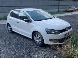 Weiß Gebraucht 2010 VW Polo Trendline Kleinwagen | 5.670 € (Fairer Preis)