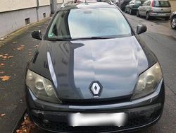 Schwarz Gebraucht 2010 Renault Laguna III Kombi | 3.000 € (Fairer Preis)