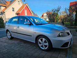 Silber Gebraucht 2008 Seat Ibiza Kleinwagen | 2.690 € (Etwas zu teuer)