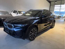 Black sapphire metallic (metallic) Gebraucht 2024 BMW X6 M Sport SUV | 84.900 € (Guter Preis)