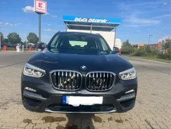 Grau Gebraucht 2018 BMW X3 Luxury Line SUV | 23.000 € (Teuer)