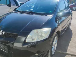 Schwarz Gebraucht 2009 Toyota Auris Team Limousine | 3.950 € (Fairer Preis)