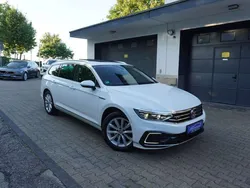 Pure white Gebraucht 2020 VW Passat GTE Kombi | 17.850 € (Fairer Preis)