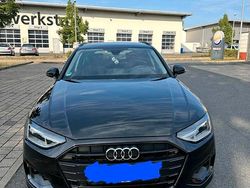 Schwarz Gebraucht 2020 Audi A4 Advanced Kombi | 23.900 € (Fairer Preis)
