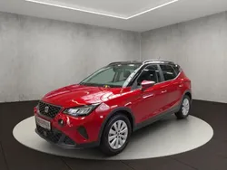 Desire rot metallic/midnight schwarz metallic Gebraucht 2021 Seat Arona Style SUV | 13.400 € (Guter Preis)