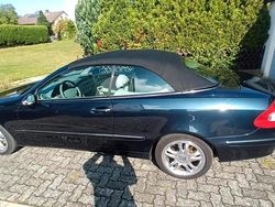 Blau Gebraucht 2005 Mercedes CLK320 Cabrio | 15.000 €
