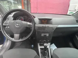 Blau Gebraucht 2005 Opel Astra Kombi | 500 € (Superpreis)
