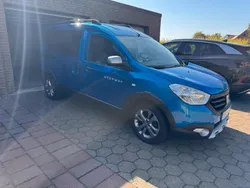 Blau Gebraucht 2016 Dacia Dokker Stepway Van | 9.900 € (Fairer Preis)