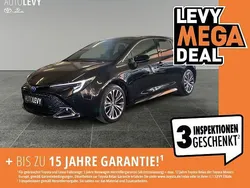 Mysticschwarz mica Gebraucht 2023 Toyota Corolla Team Limousine | 24.890 € (Fairer Preis)