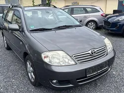 Grau Gebraucht 2005 Toyota Corolla Sol Kombi | 2.800 € (Fairer Preis)