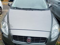 Grau Gebraucht 2008 Fiat Croma Kombi | 1.250 € (Fairer Preis)
