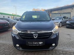 Blau Gebraucht 2015 Dacia Lodgy Celebration Van / Kleinbus | 7.499 € (Fairer Preis)