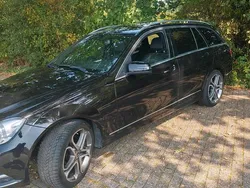 Schwarz Gebraucht 2012 Mercedes C350 Avantgarde Kombi | 6.450 € (Superpreis)