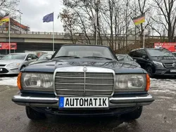 Mercedes 230