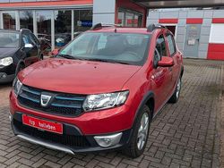 Feuerrot Gebraucht 2015 Dacia Sandero Prestige Kleinwagen | 7.990 € (Fairer Preis)