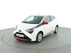 Weiß Gebraucht 2018 Toyota Aygo X-play Kleinwagen | 9.490 € (Fairer Preis)