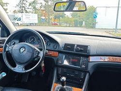 Grau Gebraucht 1999 BMW 523 Performance Limousine | 2.999 € (Guter Preis)