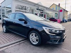 Sternenschwarz Gebraucht 2018 Renault Mégane GrandTour Business Kombi | 13.500 € (Fairer Preis)