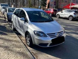 Grau Gebraucht 2005 VW Golf Plus Cross Comfortline Van / Kleinbus | 3.000 € (Fairer Preis)