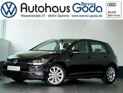 Deep black perleffekt (metallic) Gebraucht 2019 VW Golf VII Highline Limousine | 18.650 € (Fairer Preis)