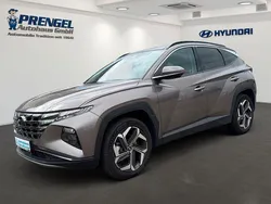 Silky bronze / met Gebraucht 2024 Hyundai Tucson Trend SUV | 33.650 € (Superpreis)