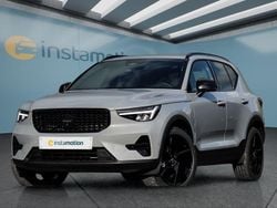 Grau Neu 2025 Volvo XC40 Plus SUV | 53.549 €