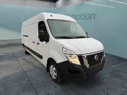 Schwarz Gebraucht 2024 Nissan Interstar Van | 34.679 € (Guter Preis)