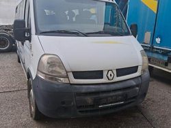 Weiß Gebraucht 2005 Renault Master Van / Kleinbus | 4.000 €