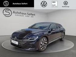 Deep black perleffekt (metallic) Gebraucht 2021 VW Arteon R-line Coupé | 30.900 € (Fairer Preis)