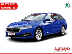 Blau Gebraucht 2022 Skoda Octavia Ambition Kombi | 20.950 € (Guter Preis)
