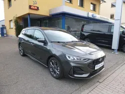 Magneticgrau Neu 2024 Ford Focus ST-Line X Kombi | 28.690 € (Guter Preis)