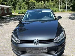 Grau Gebraucht 2016 VW Golf VII Allstar Limousine | 12.300 € (Fairer Preis)