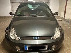 Grau Gebraucht 2006 Ford SportKa Kleinwagen | 1.900 €