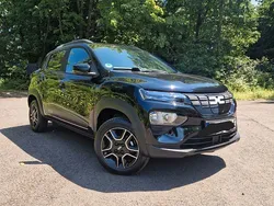 Schwarz Gebraucht 2022 Dacia Spring Essentiel Kleinwagen | 11.990 € (Etwas zu teuer)