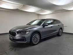 Andere farbe Neu 2024 Skoda Superb LAURIN & KLEMENT Kombi | 52.555 € (Fairer Preis)