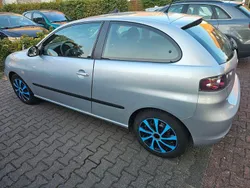 Silber Gebraucht 2006 Seat Ibiza Comfort Kleinwagen | 997 € (Fairer Preis)