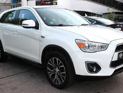 Weiß Gebraucht 2016 Mitsubishi ASX Diamant Edition SUV | 9.800 € (Guter Preis)