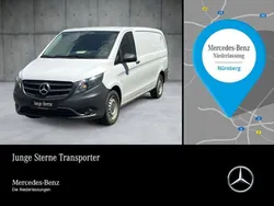 Weiß Gebraucht 2022 Mercedes Vito Van / Kleinbus | 25.323 € (Fairer Preis)