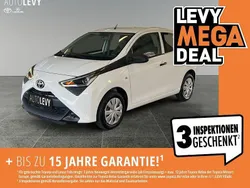 Weiß Gebraucht 2021 Toyota Aygo Business Edition Kleinwagen | 9.690 € (Fairer Preis)