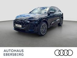 Schwarz Neu 2025 Audi Q5 Sport SUV | 74.990 € (Etwas zu teuer)
