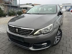 Grau Gebraucht 2019 Peugeot 308 Allure Kombi | 8.980 € (Fairer Preis)