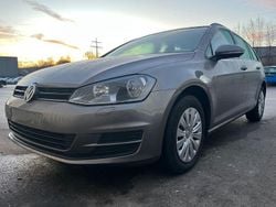 Grau Gebraucht 2015 VW Golf VII Trendline Kombi | 6.590 € (Guter Preis)