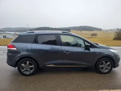 Grau Gebraucht 2020 Renault Clio V LIMITED Limousine | 9.200 € (Guter Preis)