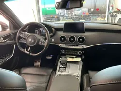 Weiß Gebraucht 2020 Kia Stinger 3 Limousine | 33.000 € (Superpreis)