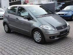 Grau Gebraucht 2005 Mercedes A150 Kleinwagen | 3.950 € (Fairer Preis)