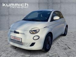 Weiß Gebraucht 2023 Fiat 500e Limousine | 23.990 € (Etwas zu teuer)