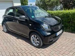 Schwarz Gebraucht 2015 Smart ForFour Kleinwagen | 6.150 € (Guter Preis)